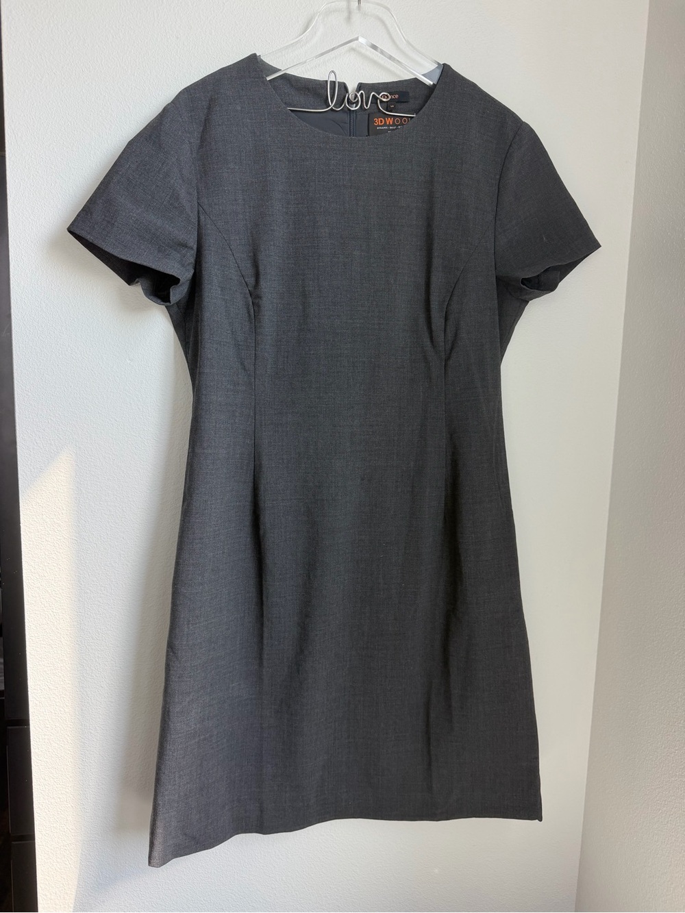 Quince Wool 3D Dark Gray Short-Sleeve Sheath Dress